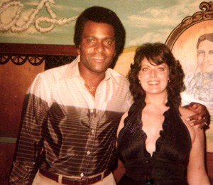 charlie_pride.jpg (54548 bytes)